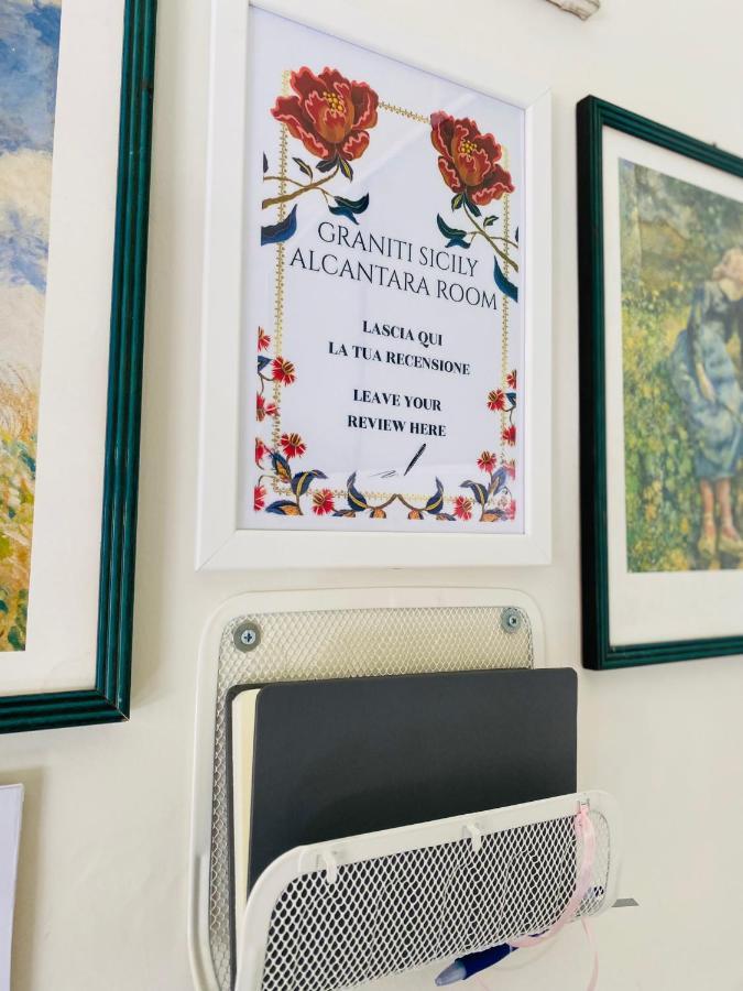 "The Gole Of Alcantara Living In The Dream'S Room" Graniti Buitenkant foto